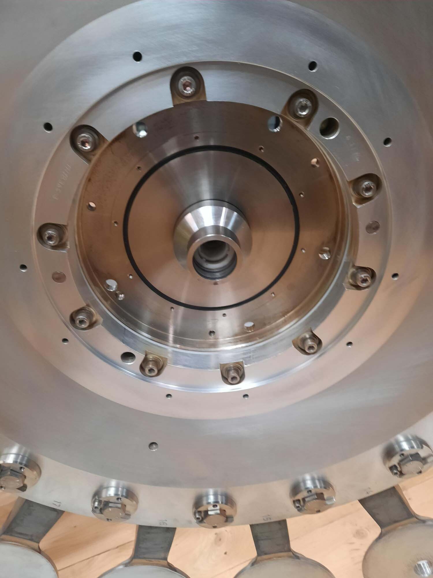 사진 사용됨 AMAT / APPLIED MATERIALS Wheel for 9500XR 판매용