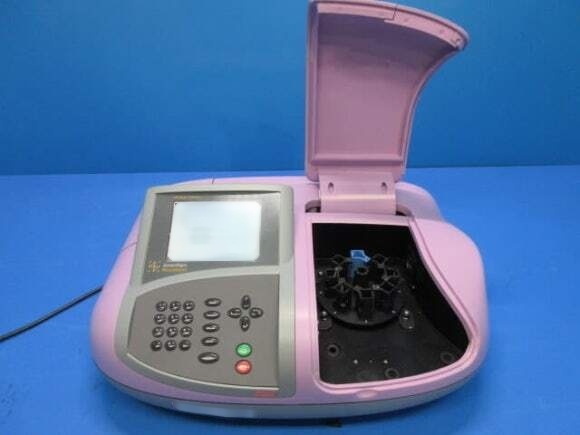 フォト（写真） 使用される AMERSHAM BIOSCIENCES Ultrospec 3100 Pro 販売のために