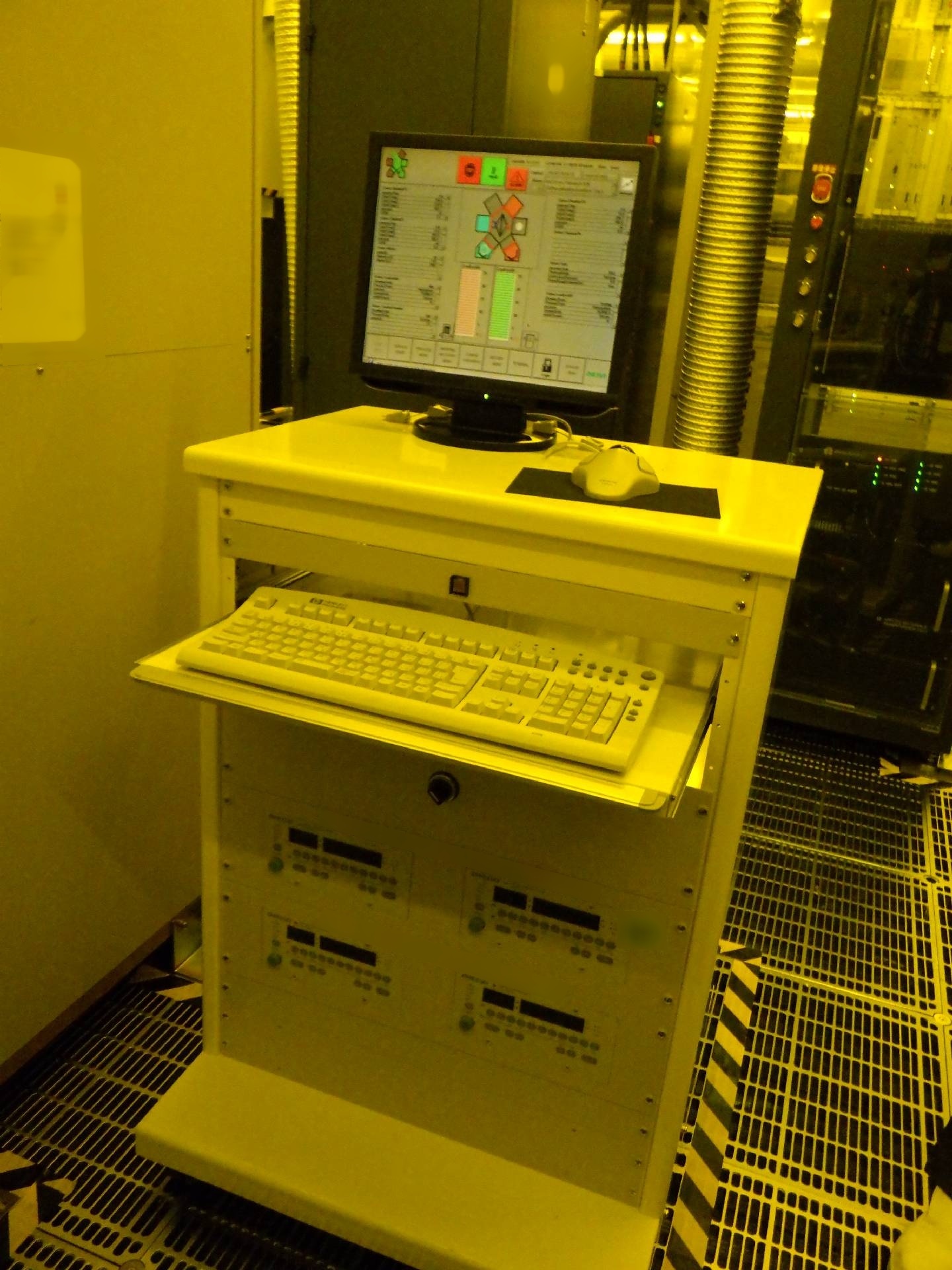 Photo Used ANELVA I 2100 SRE For Sale