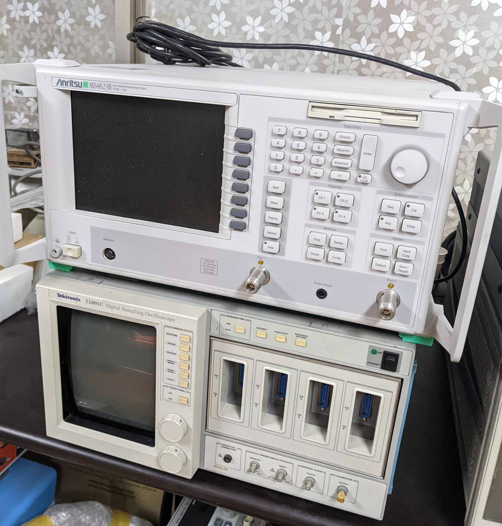 Photo Utilisé ANRITSU MS4623B À vendre