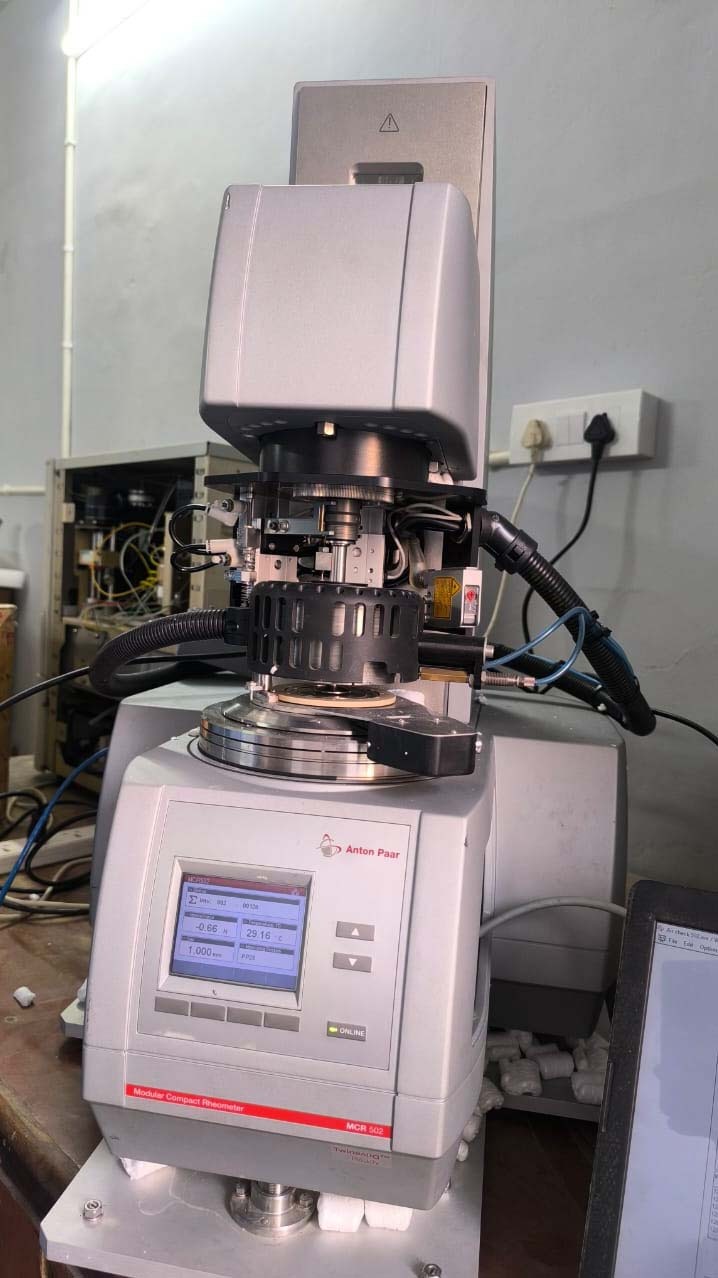 사진 사용됨 ANTON PAAR MCR-502 판매용
