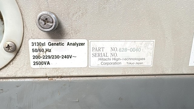Photo Used APPLIED BIOSYSTEMS / ABI / HITACHI 3130 XL For Sale