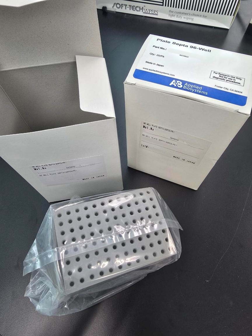 Photo Utilisé APPLIED BIOSYSTEMS / ABI / MDS SCIEX 3730XL À vendre
