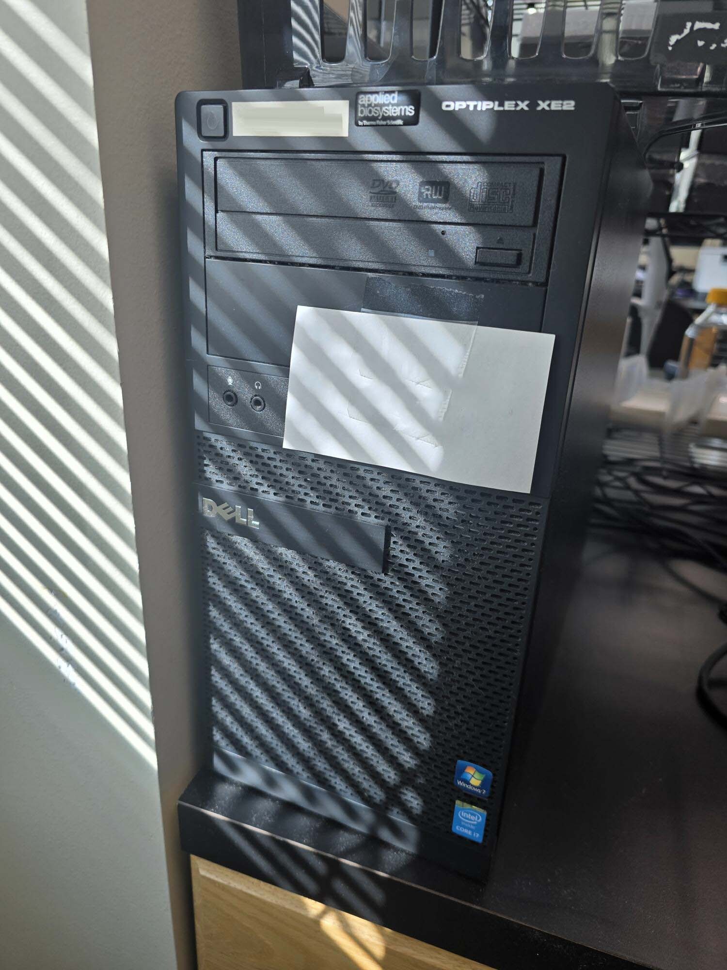 Photo Utilisé APPLIED BIOSYSTEMS / ABI / MDS SCIEX 3730XL À vendre