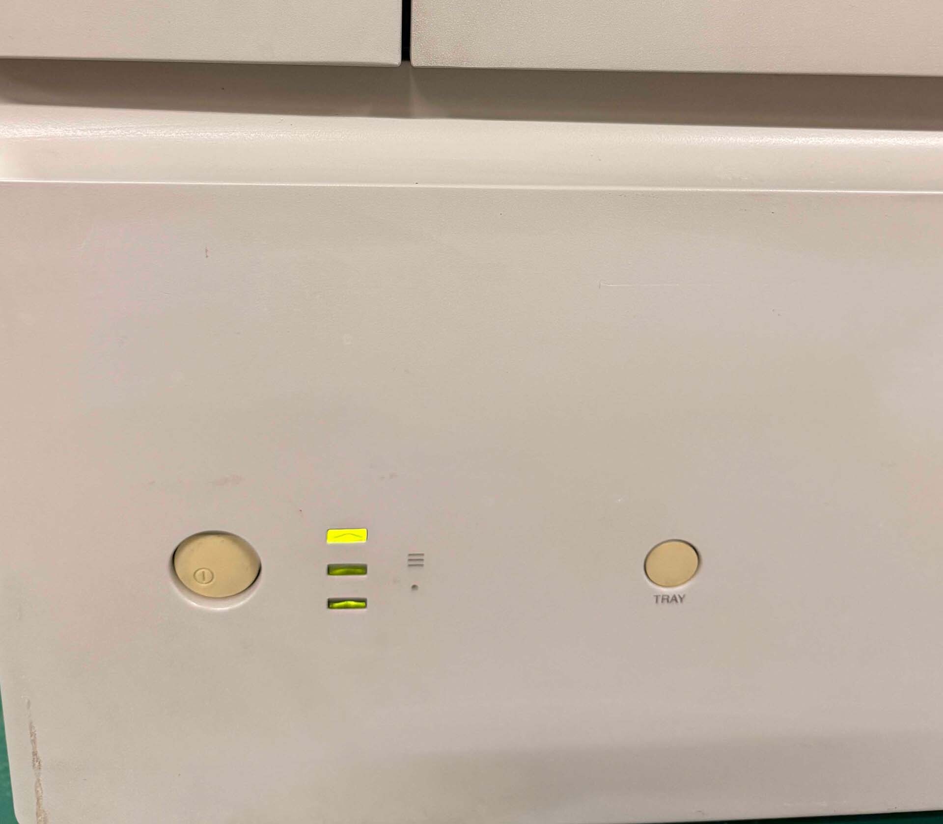 Photo Utilisé APPLIED BIOSYSTEMS / ABI / MDS SCIEX 3730XL À vendre