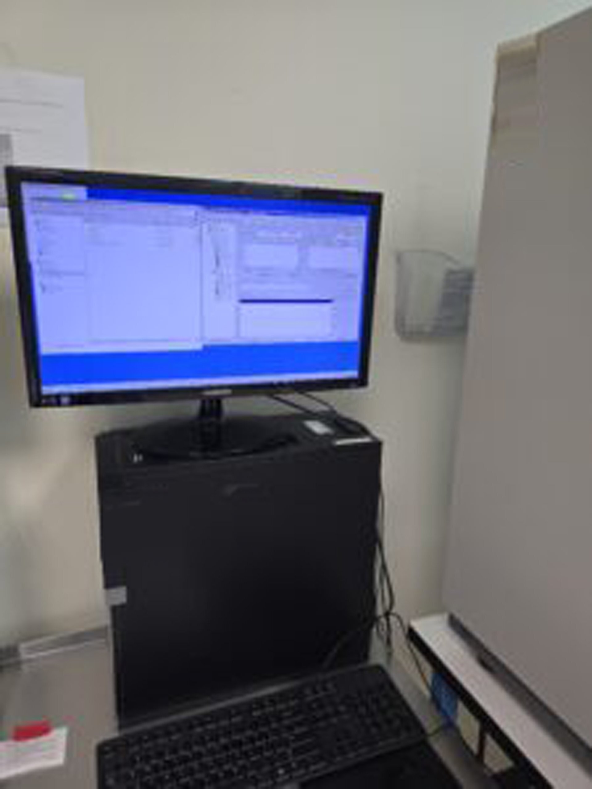 사진 사용됨 APPLIED BIOSYSTEMS / ABI / MDS SCIEX 3730XL 판매용