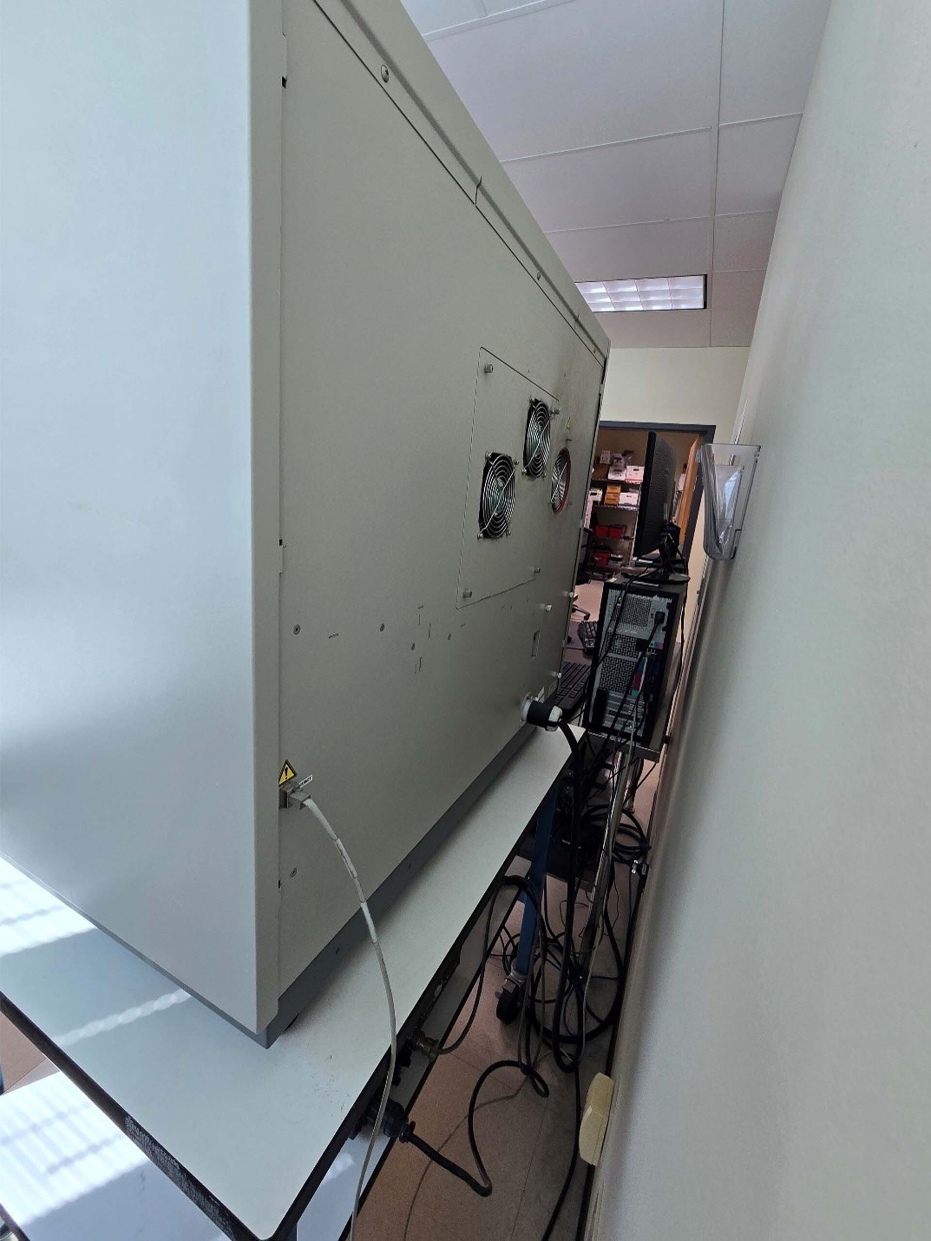사진 사용됨 APPLIED BIOSYSTEMS / ABI / MDS SCIEX 3730XL 판매용