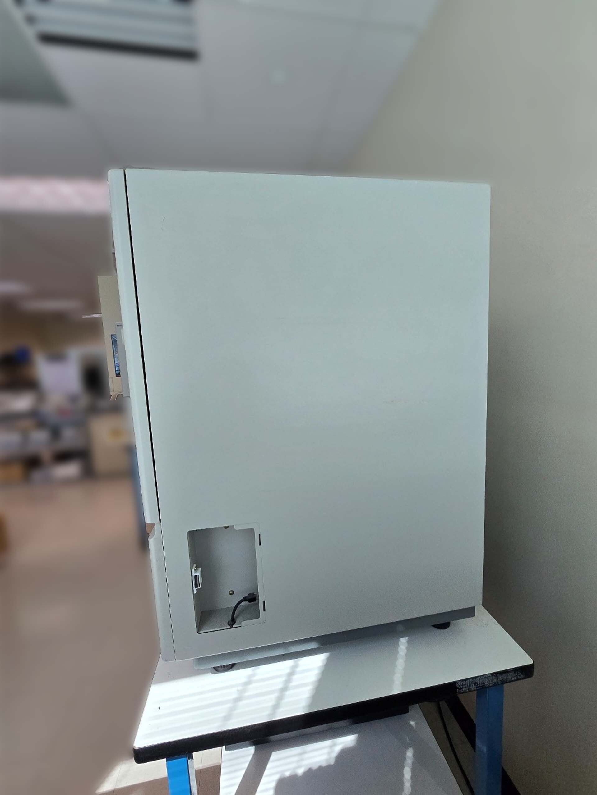사진 사용됨 APPLIED BIOSYSTEMS / ABI / MDS SCIEX 3730XL 판매용