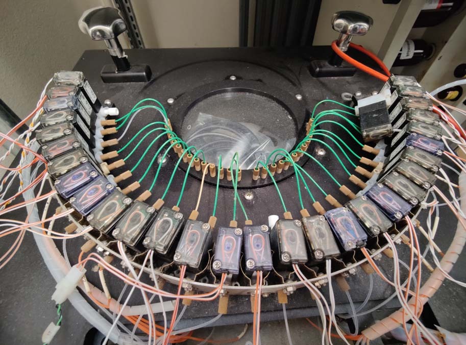 图为 已使用的 APPLIED BIOSYSTEMS / ABI / MDS SCIEX 3900 待售