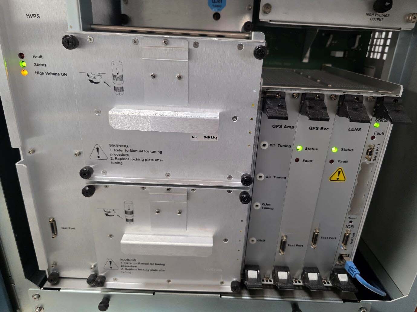 Photo Utilisé APPLIED BIOSYSTEMS / ABI / MDS SCIEX Triple Quad 4500 À vendre