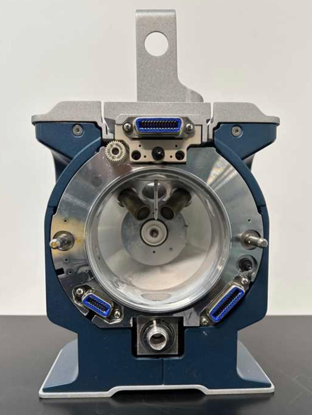 圖為 已使用的 APPLIED BIOSYSTEMS / ABI / MDS SCIEX Triple Quad 7500 Qtrap 待售
