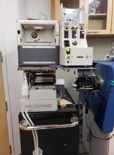 Photo Used APPLIED BIOSYSTEMS / ABI / MDS SCIEX TripleTOF 5600 For Sale