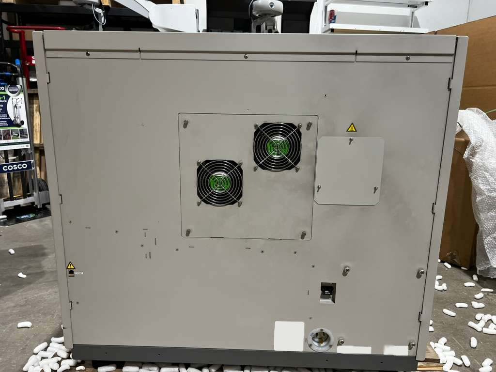 Photo Used APPLIED BIOSYSTEMS / HITACHI 3730 XL For Sale