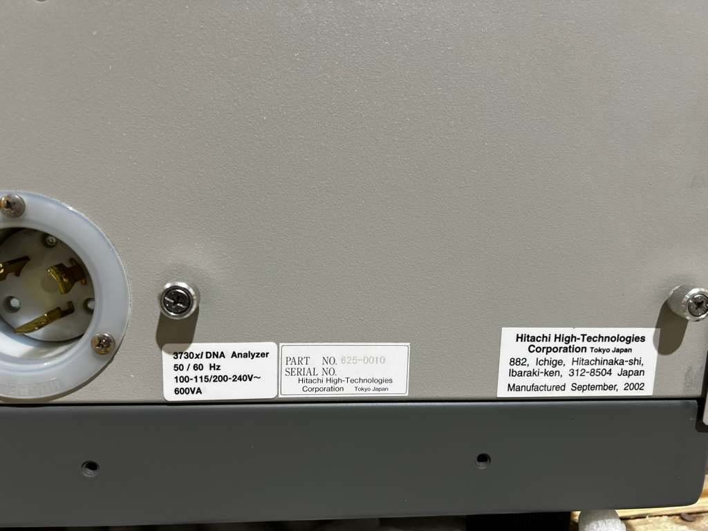 Photo Used APPLIED BIOSYSTEMS / HITACHI 3730 XL For Sale