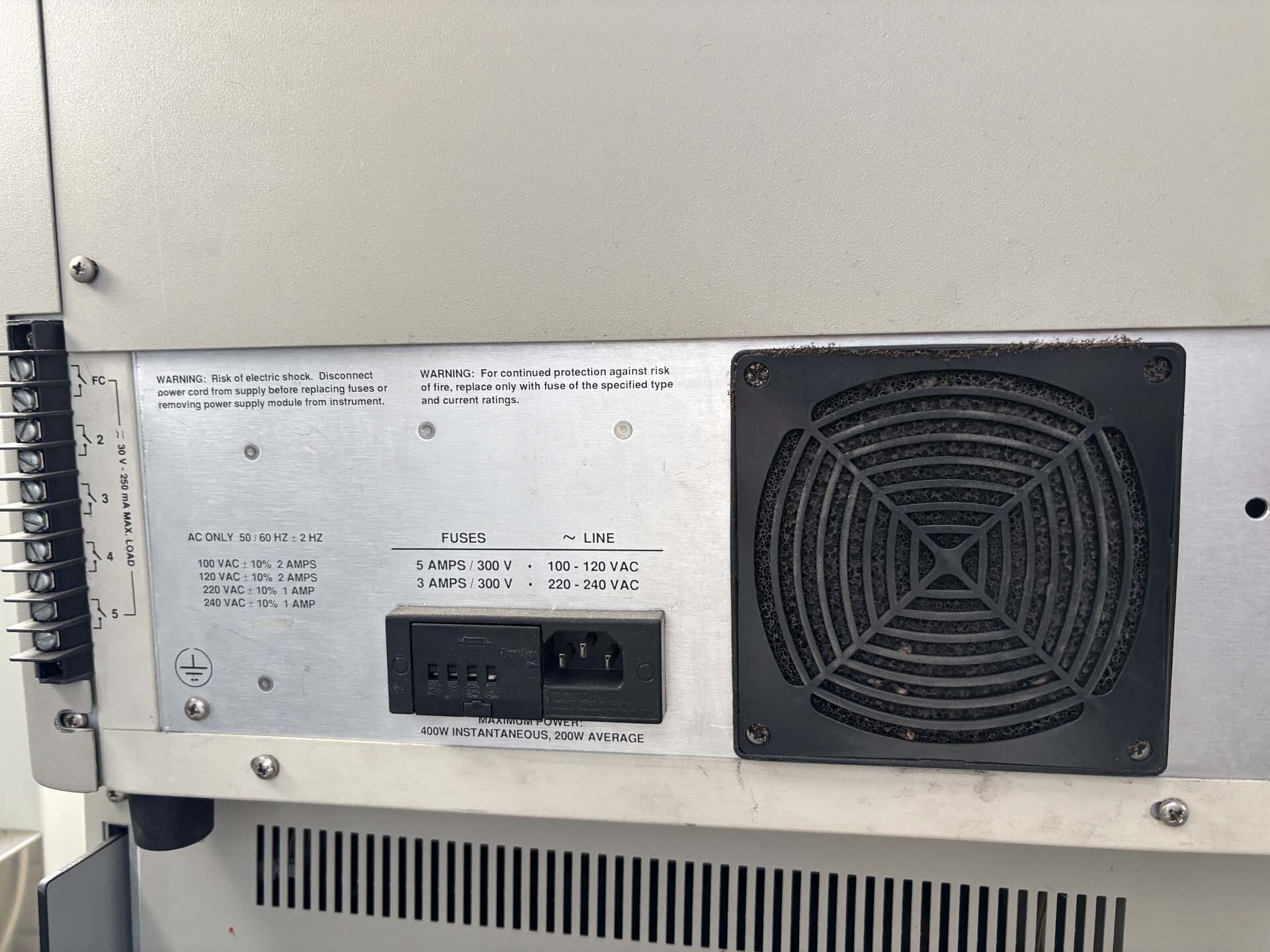 Photo Used APPLIED BIOSYSTEMS / ABI 392 / 394 For Sale