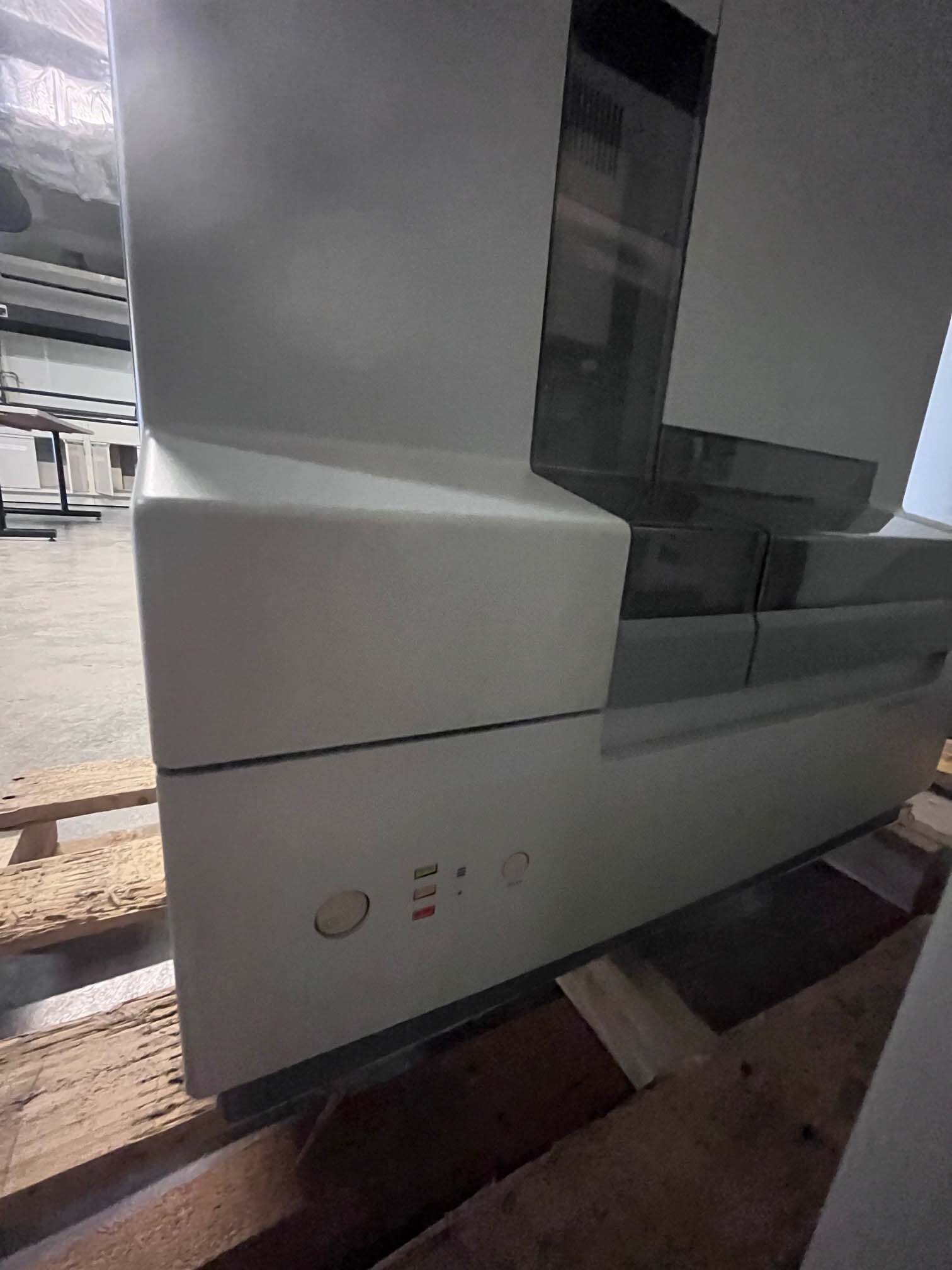 圖為 已使用的 APPLIED BIOSYSTEMS / HITACHI / ABI 3130 XL / 3100 待售