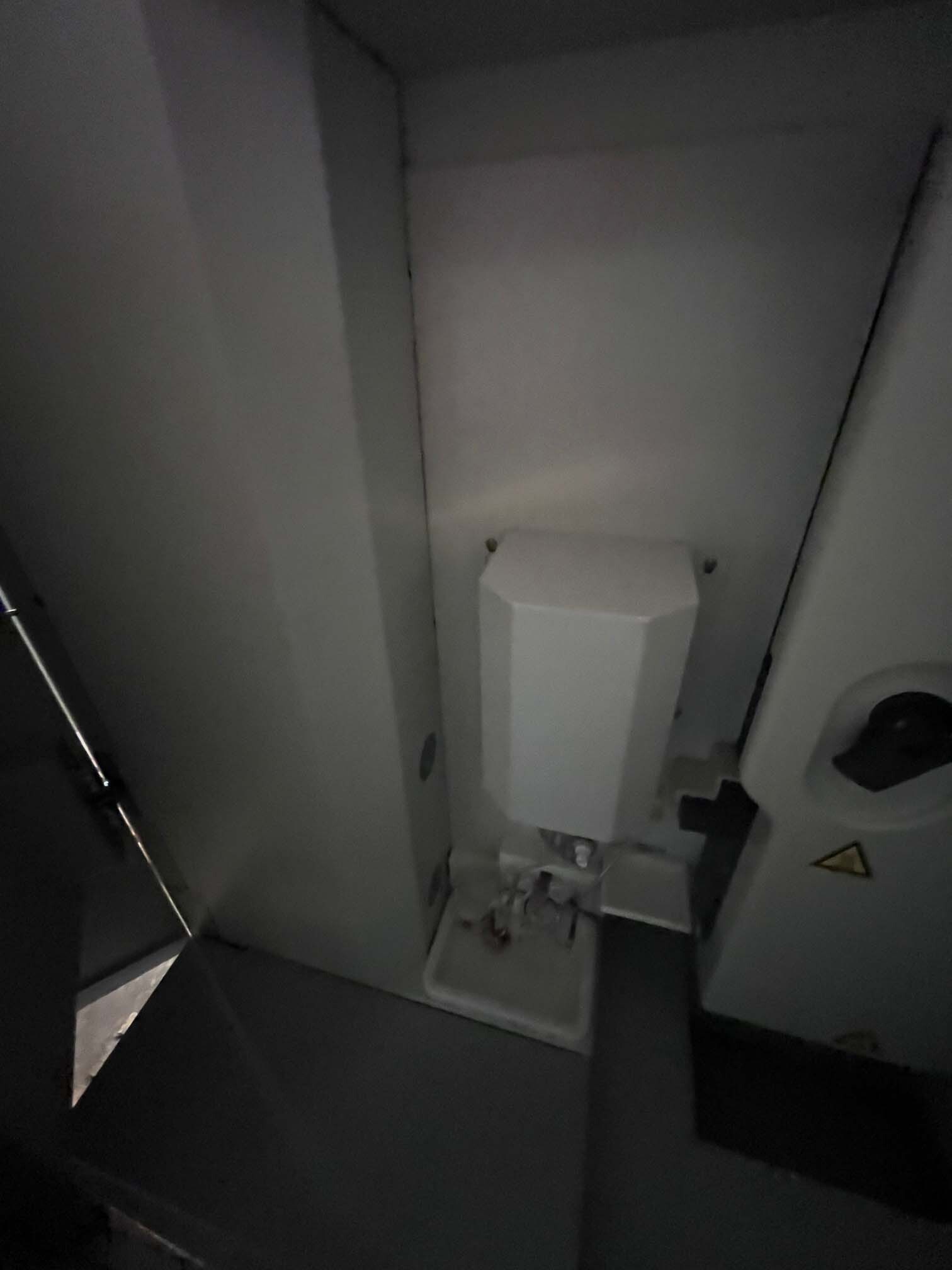 圖為 已使用的 APPLIED BIOSYSTEMS / HITACHI / ABI 3130 XL / 3100 待售