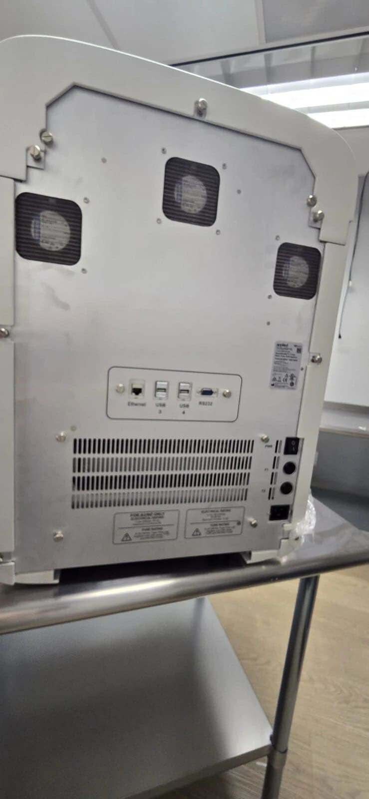 사진 사용됨 APPLIED BIOSYSTEMS / THERMO FISHER SCIENTIFIC QuantStudio 7 Flex 판매용