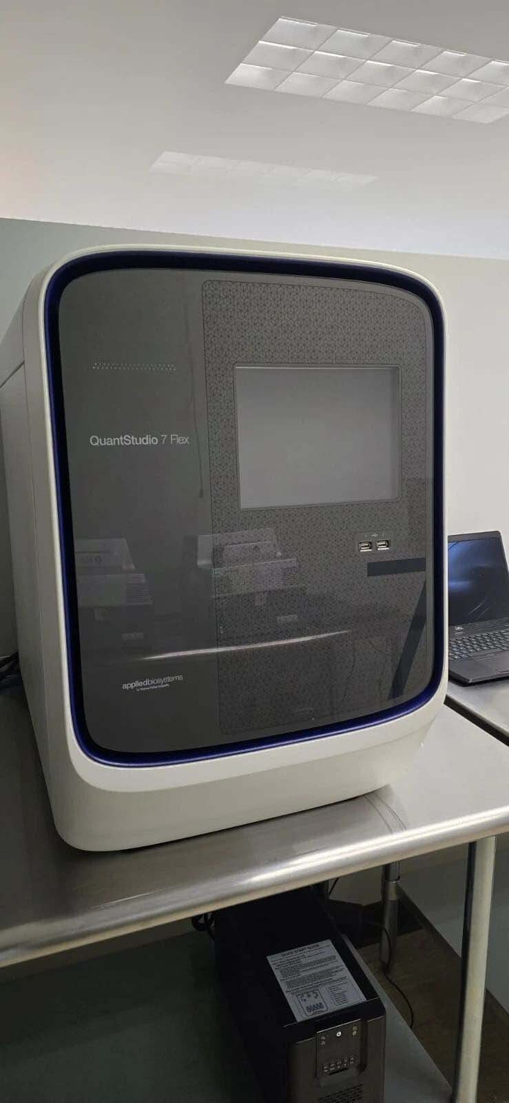 사진 사용됨 APPLIED BIOSYSTEMS / THERMO FISHER SCIENTIFIC QuantStudio 7 Flex 판매용