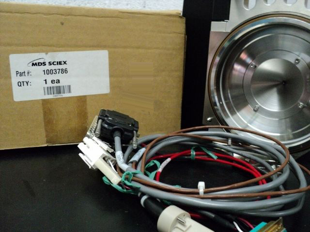 Photo Used APPLIED BIOSYSTEMS 1003786 For Sale