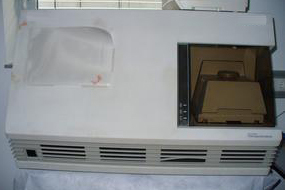 Photo Used APPLIED BIOSYSTEMS API Prism 7700 For Sale