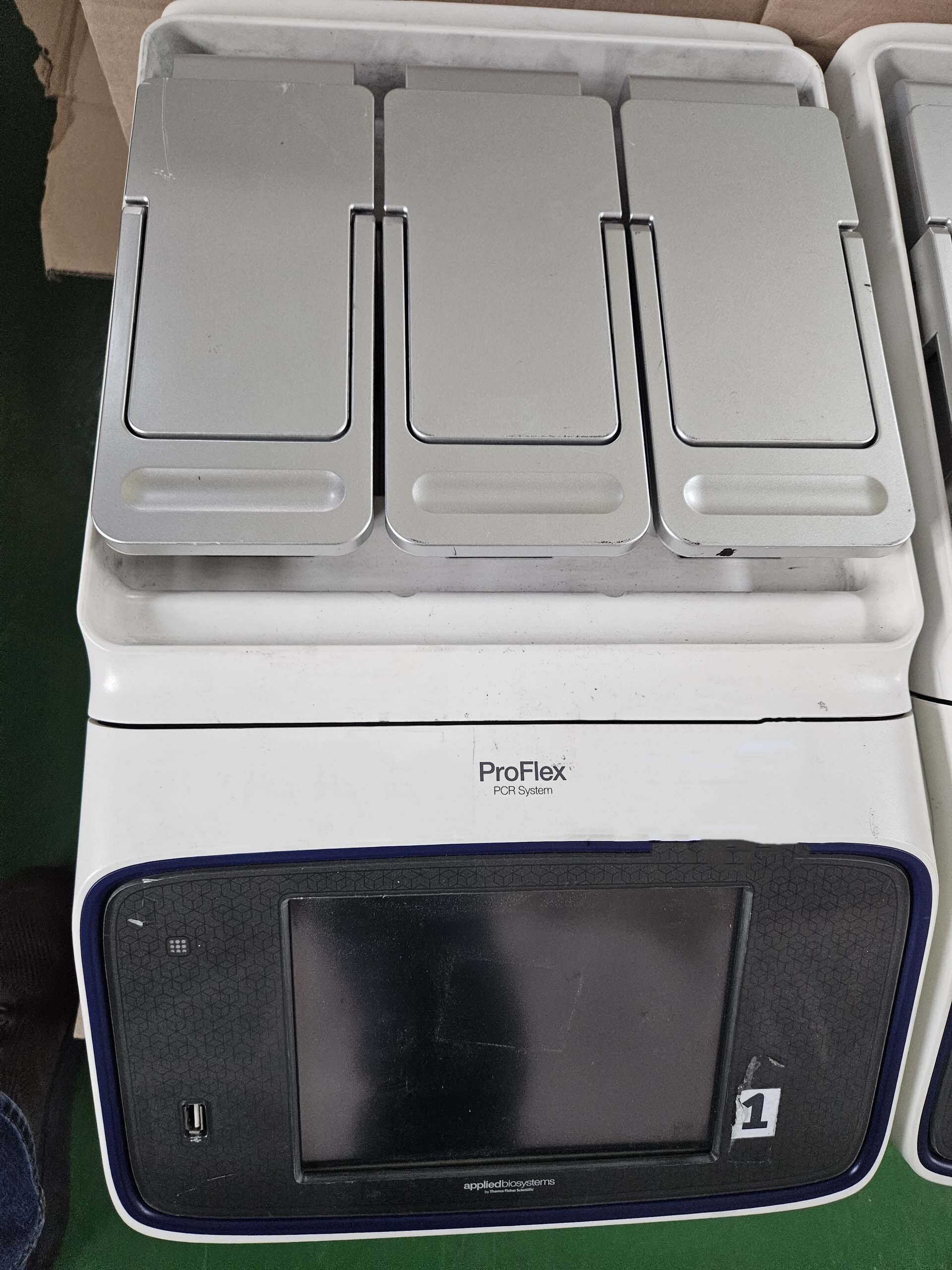 圖為 已使用的 APPLIED BIOSYSTEMS ProFlex 待售