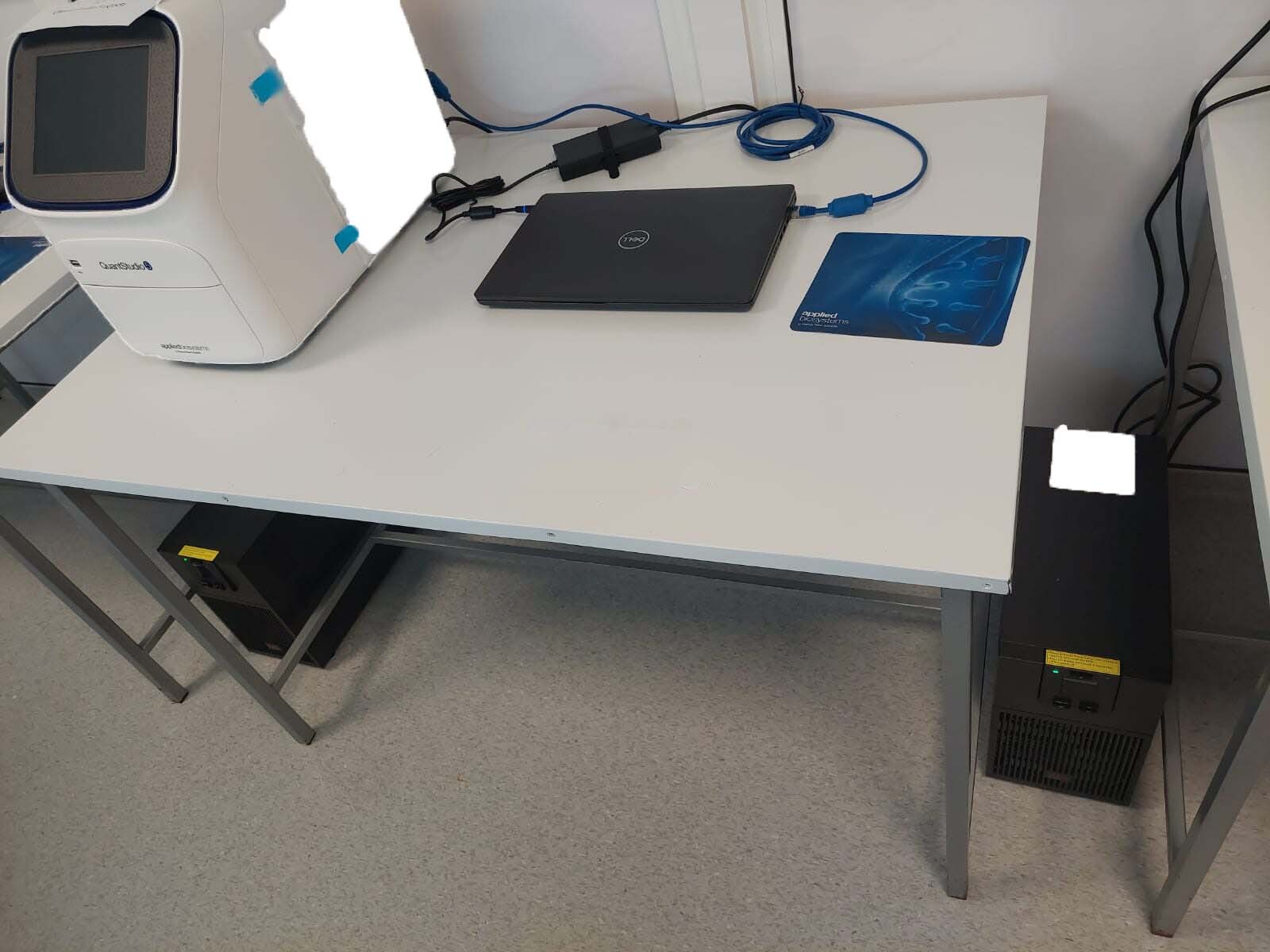 Foto Verwendet APPLIED BIOSYSTEMS Quantstudio 5 Zum Verkauf