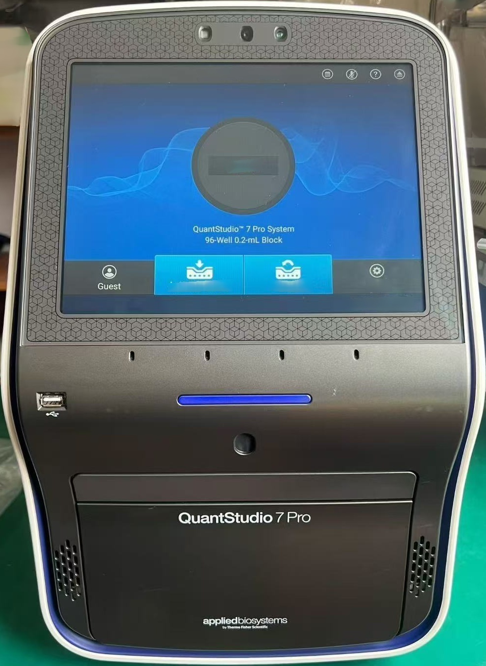 사진 사용됨 APPLIED BIOSYSTEMS Quantstudio 7 Pro 판매용
