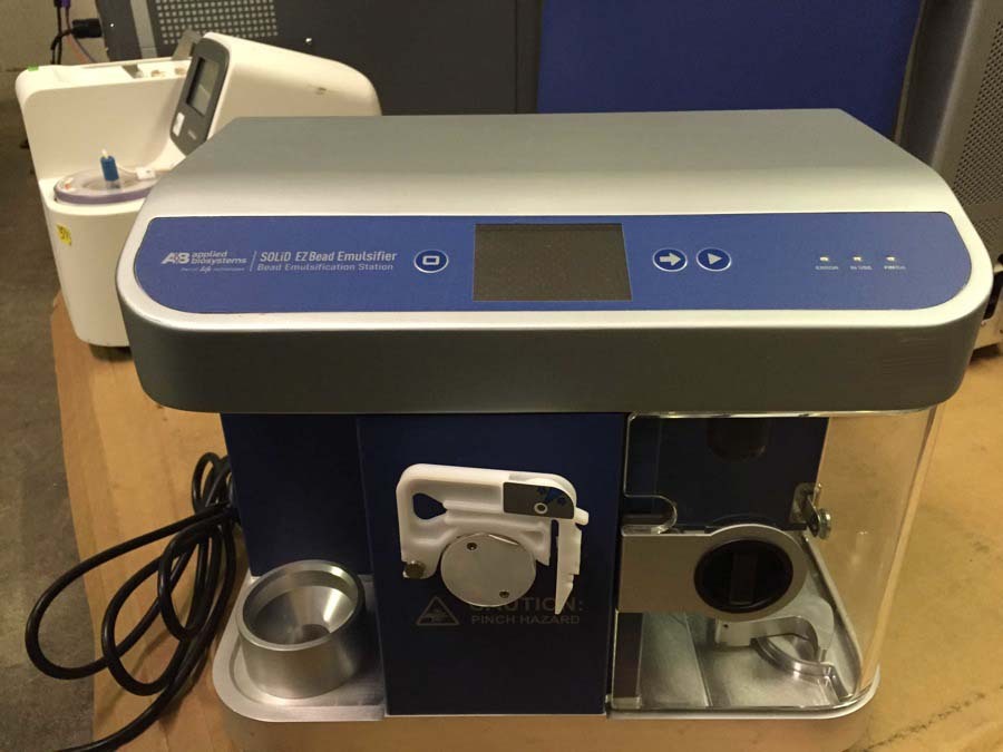 Photo Used APPLIED BIOSYSTEMS SoLiD EZ For Sale