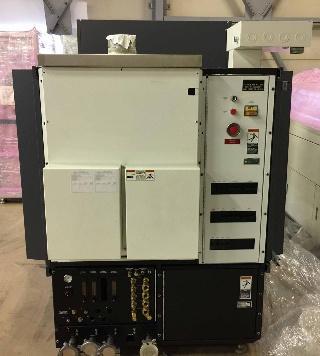 Photo Used AMAT / APPLIED MATERIALS P5000 For Sale