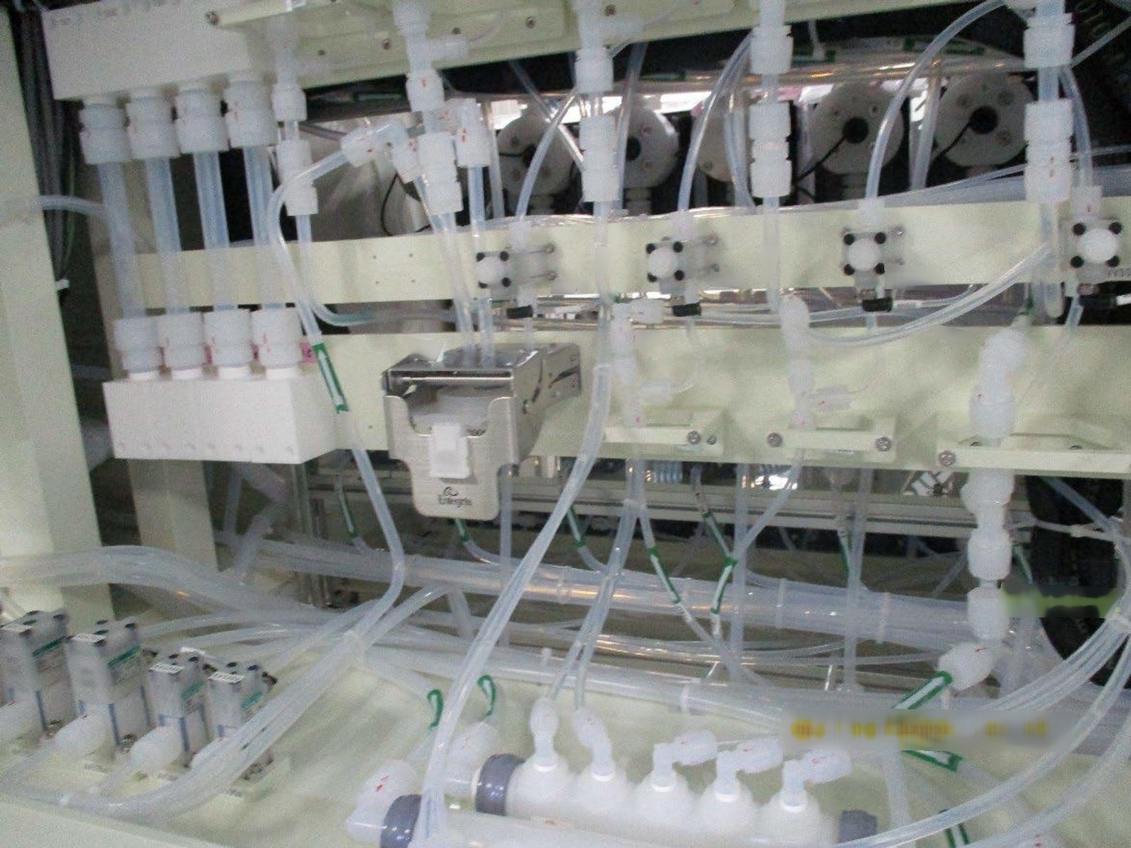 Photo Used APPLIED MATERIALS Photomask Wet Cleaner System For Sale