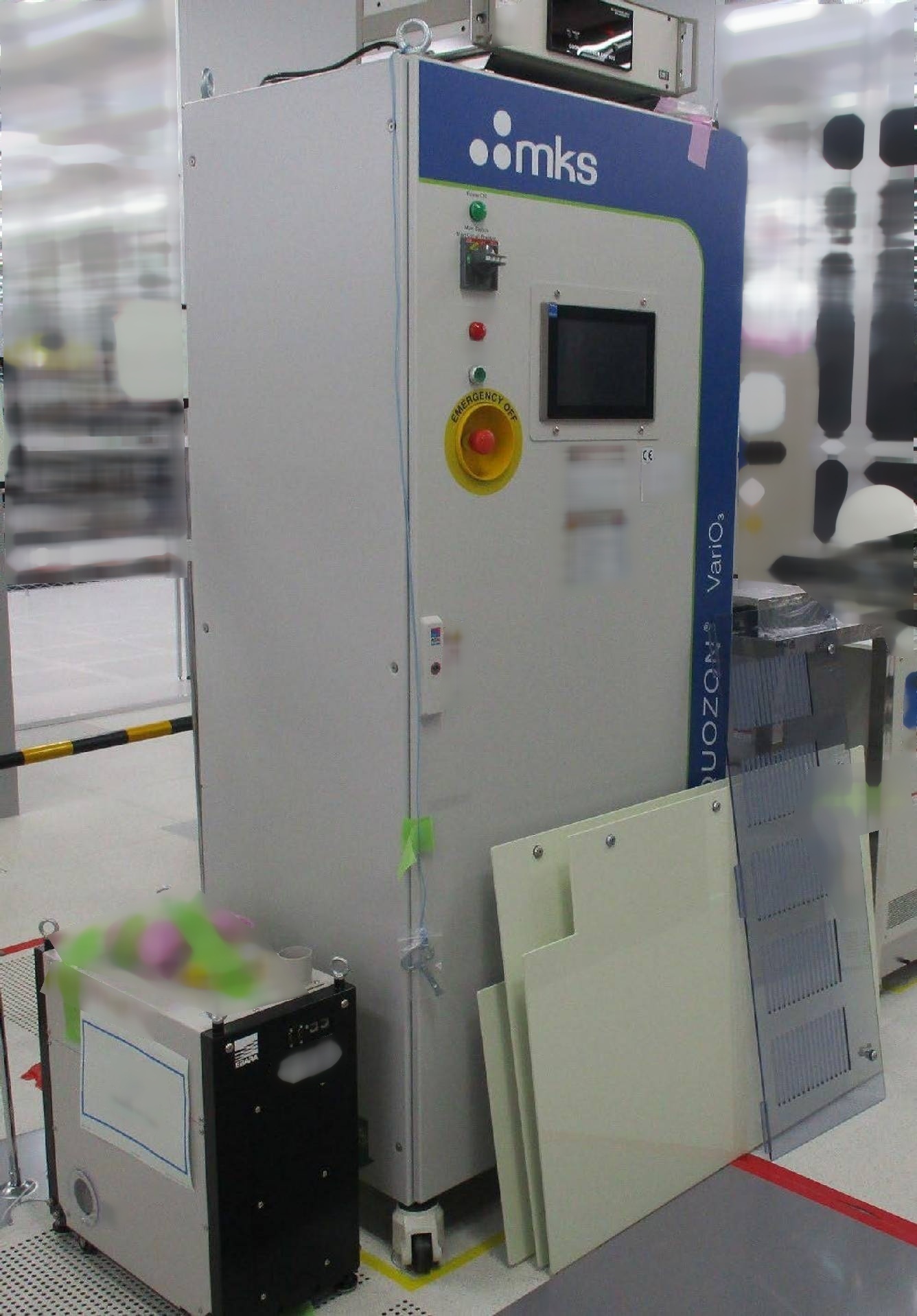 Photo Used APPLIED MATERIALS Photomask Wet Cleaner System For Sale