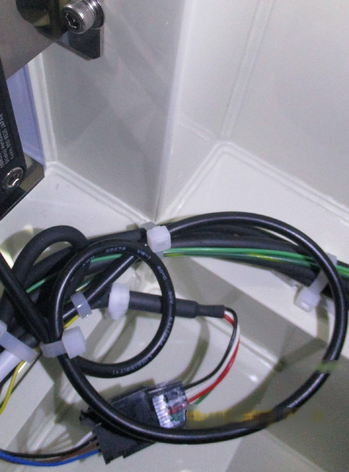 Photo Used APPLIED MATERIALS Photomask Wet Cleaner System For Sale