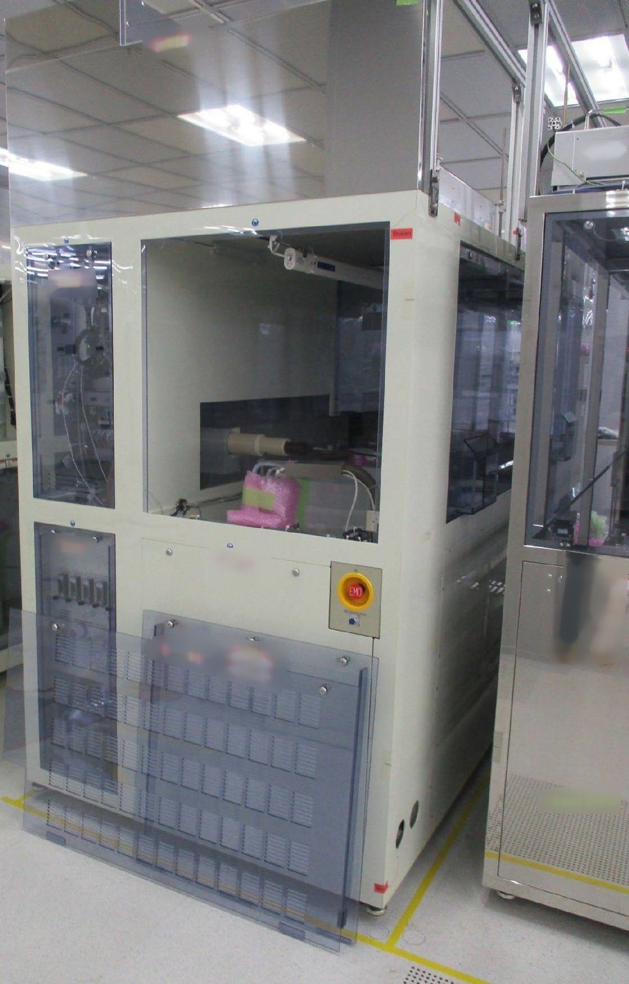 Photo Used APPLIED MATERIALS Photomask Wet Cleaner System For Sale