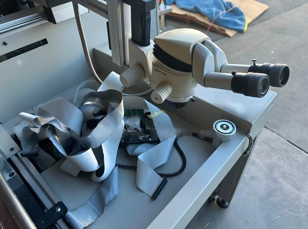 Photo Used APPLIED PRECISION PrecisionPoint VX For Sale