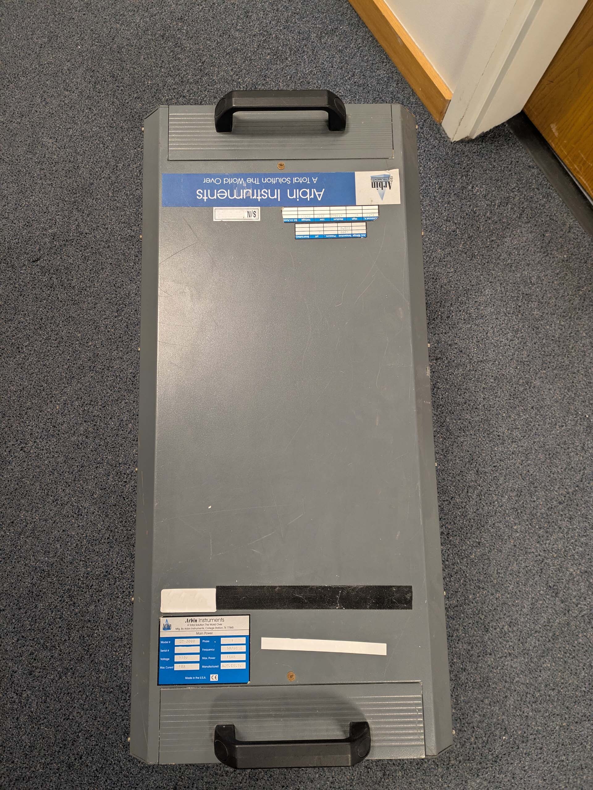 Foto Verwendet ARBIN INSTRUMENTS BT-2000 Zum Verkauf