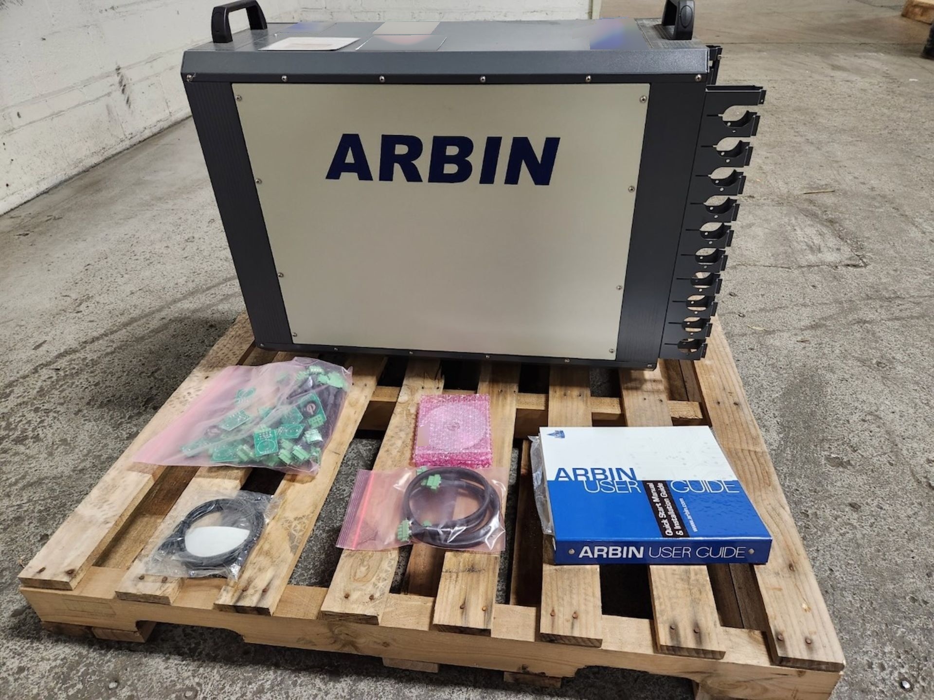 图为 已使用的 ARBIN INSTRUMENTS BT-2143 待售