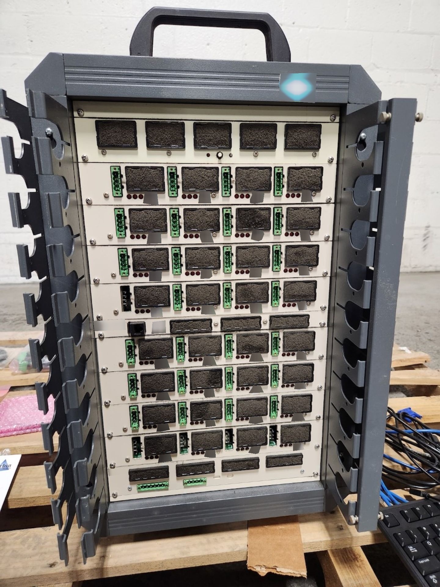 图为 已使用的 ARBIN INSTRUMENTS BT-2143 待售