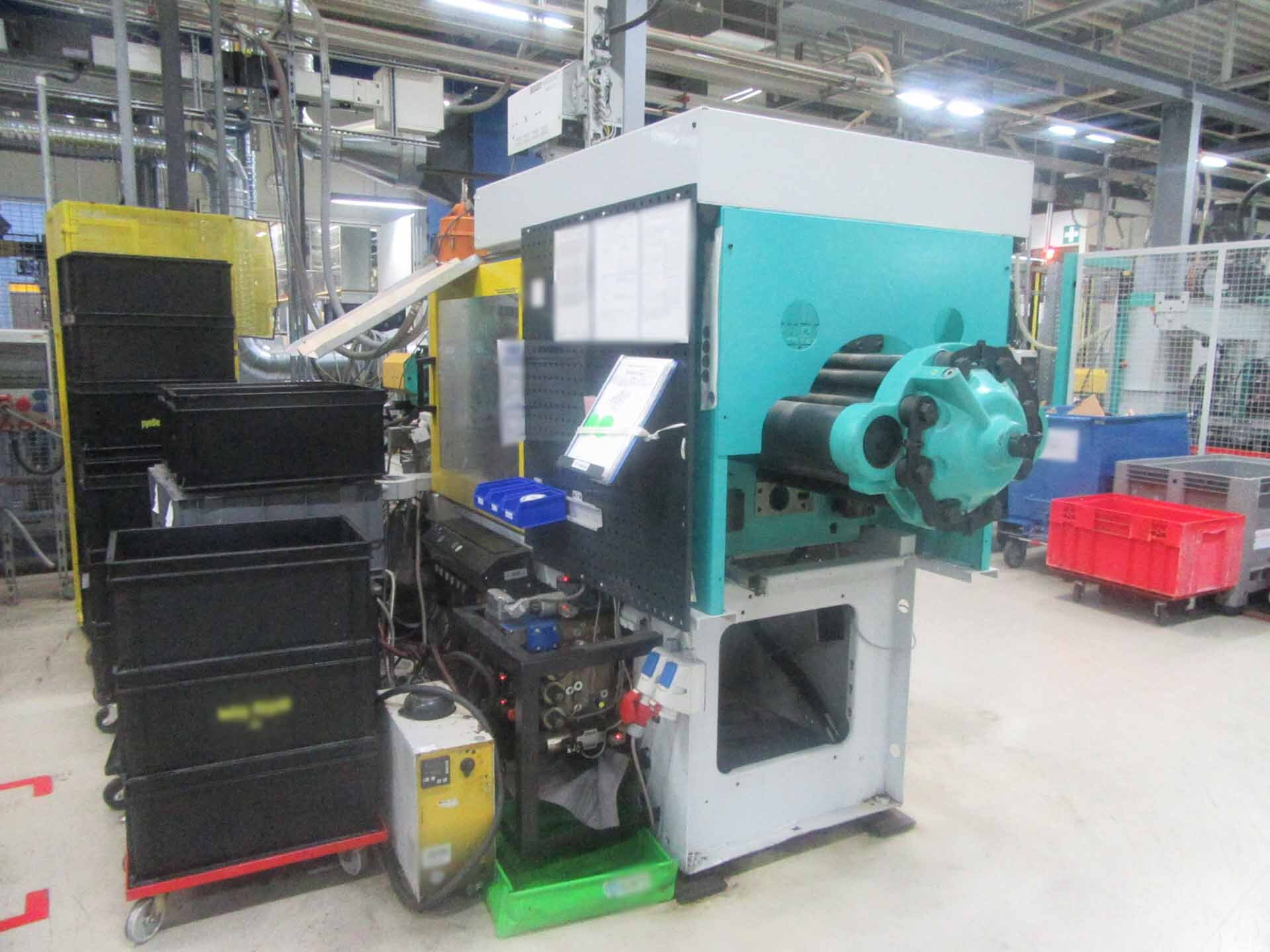Photo Utilisé ARBURG Injection molding machine À vendre