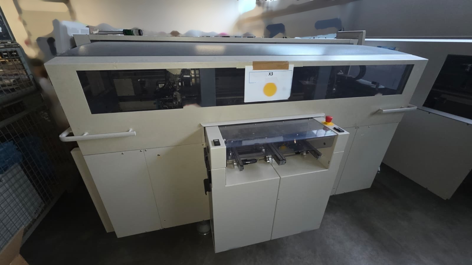 Photo Used ASM / SIEMENS Lot of pick and place machines For Sale