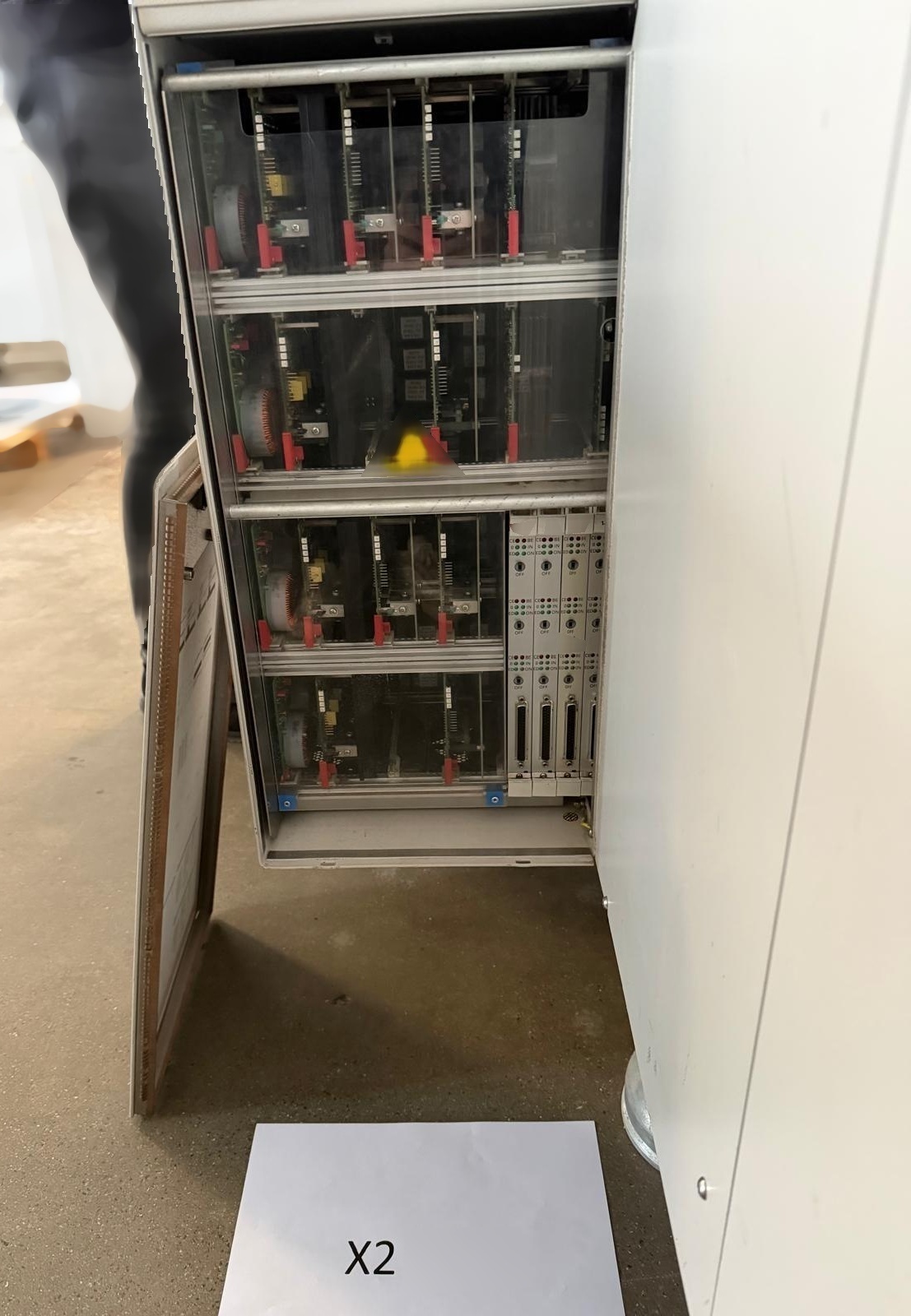 Photo Used ASM / SIEMENS Lot of pick and place machines For Sale