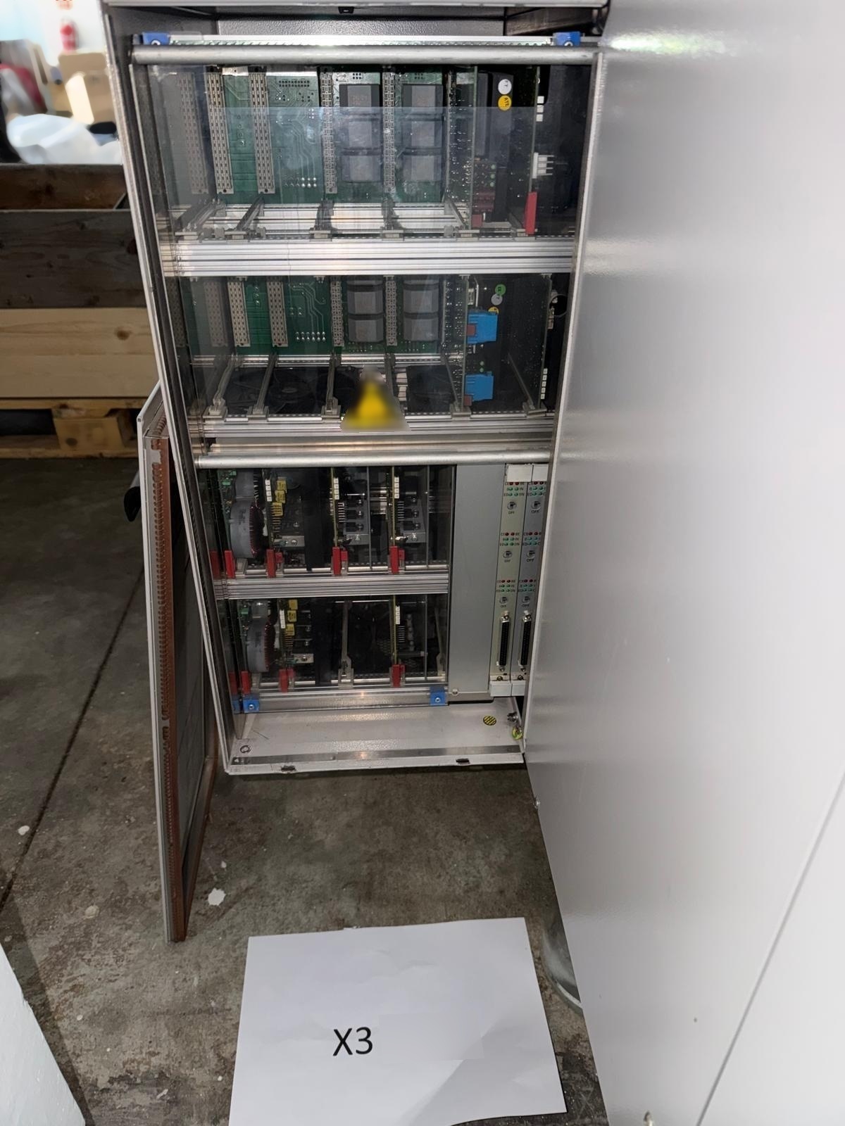 Photo Used ASM / SIEMENS Lot of pick and place machines For Sale
