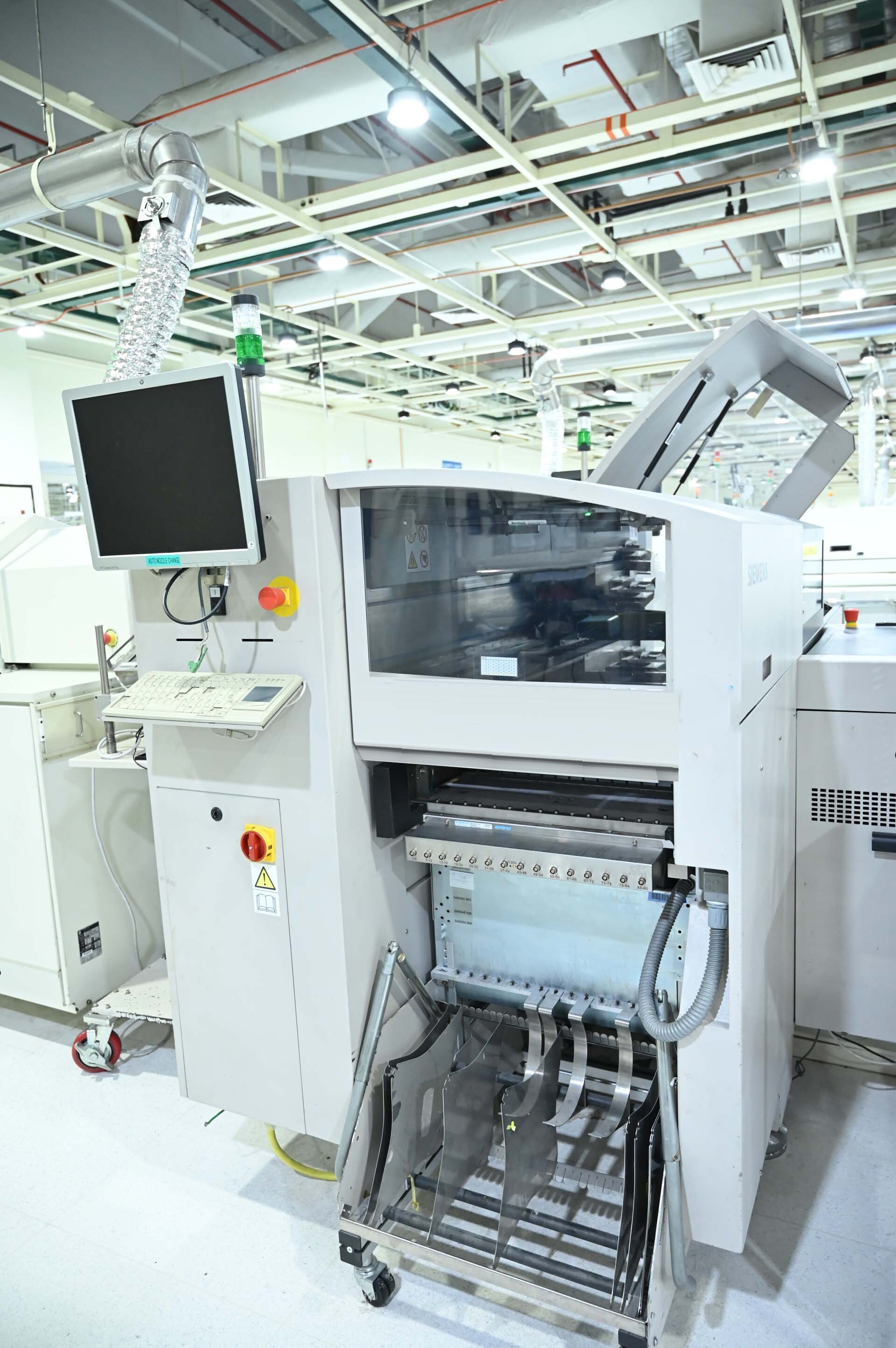 フォト（写真） 使用される ASM / SIEMENS SIplace D1 販売のために