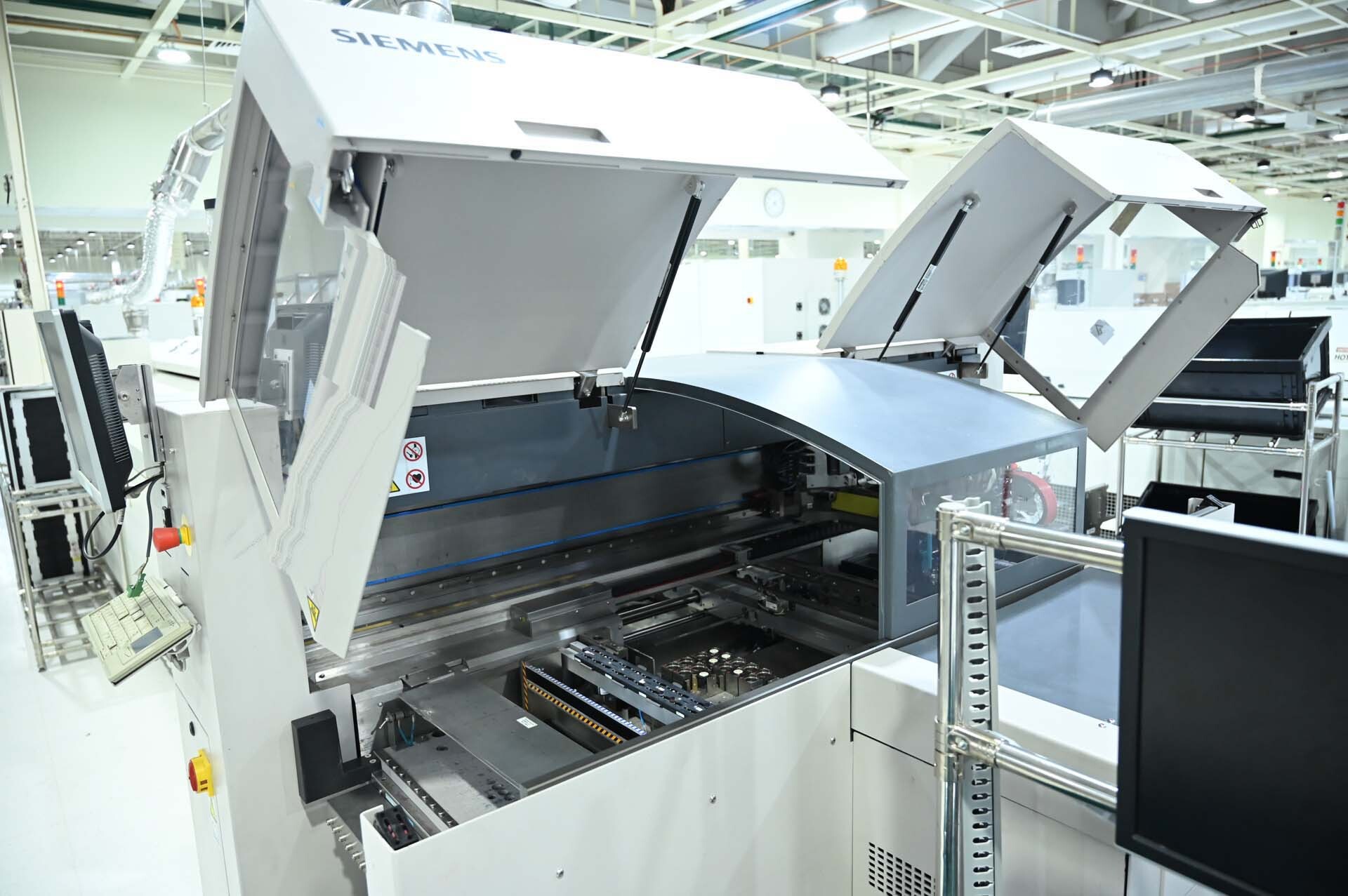 フォト（写真） 使用される ASM / SIEMENS SIplace D1 販売のために