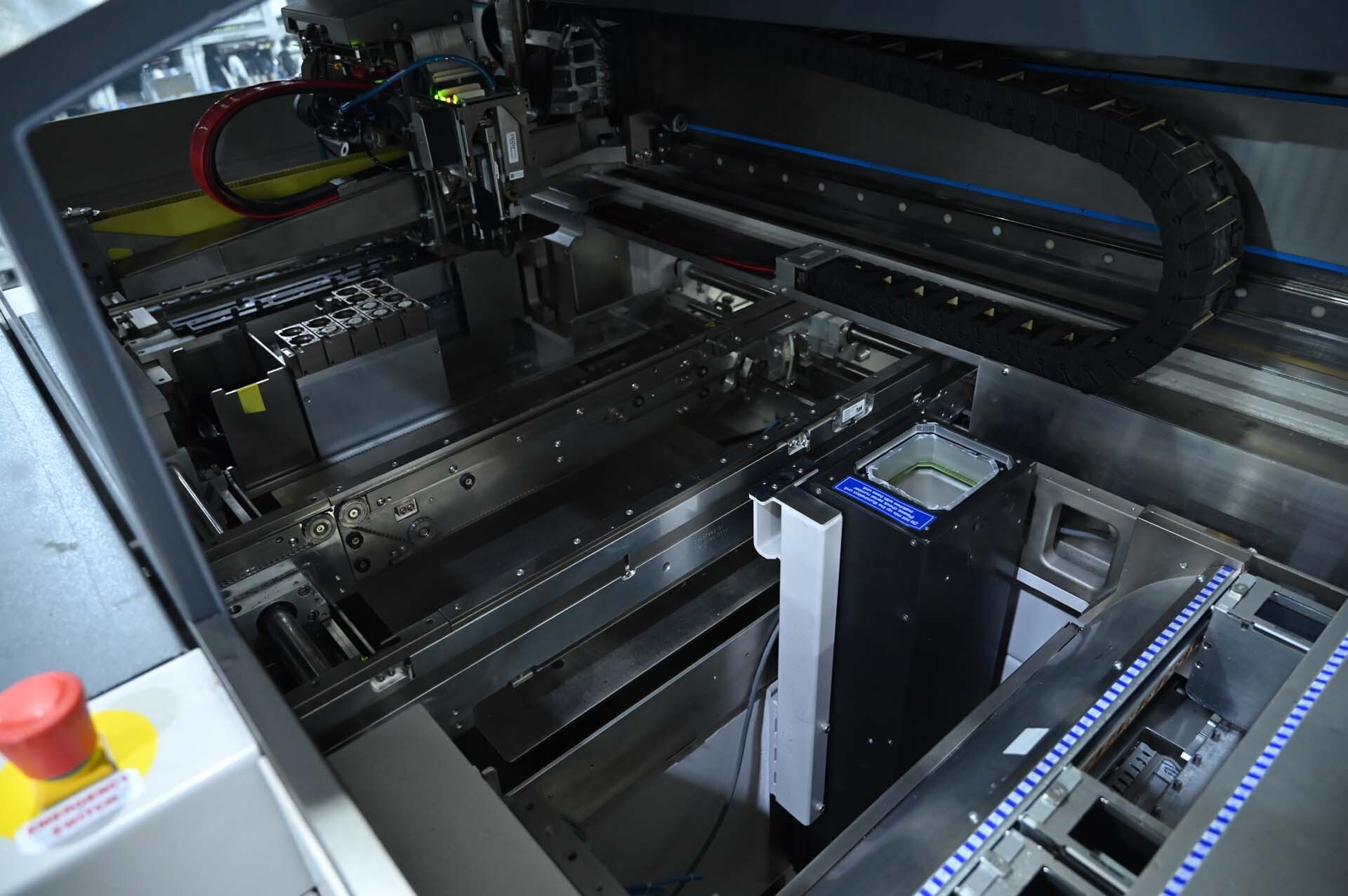 フォト（写真） 使用される ASM / SIEMENS SIplace D1 販売のために