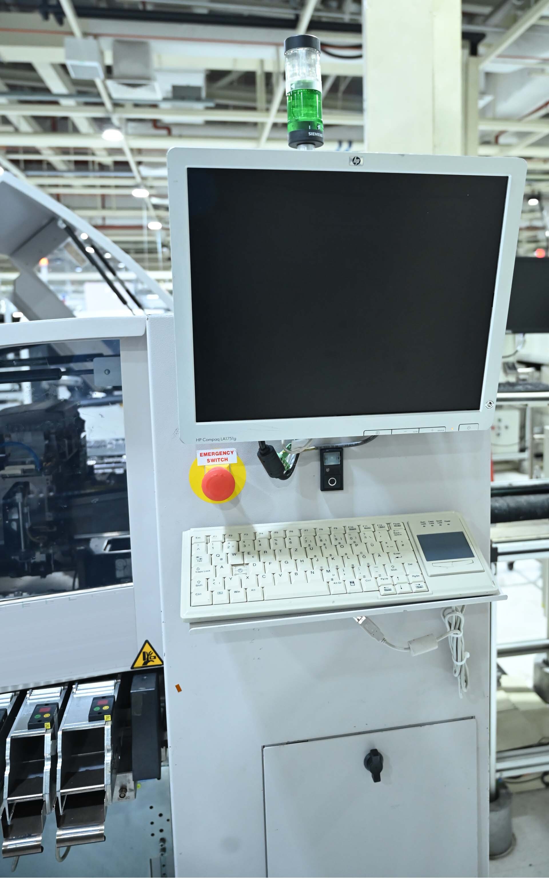 Photo Utilisé ASM / SIEMENS SIplace D1 À vendre