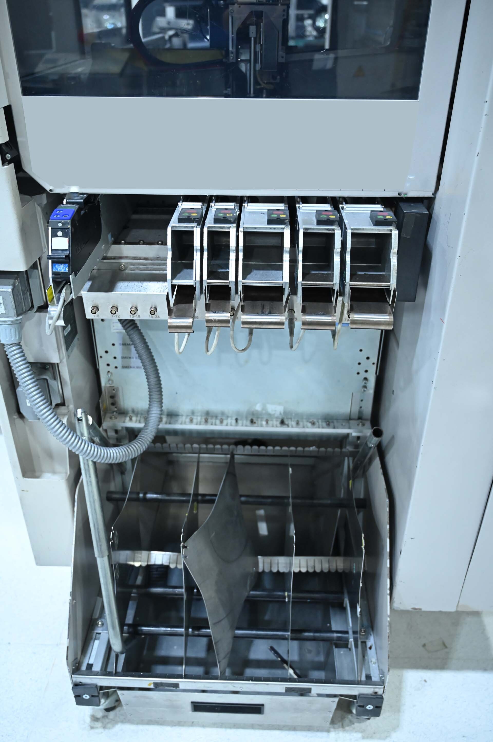 Photo Utilisé ASM / SIEMENS SIplace D1 À vendre