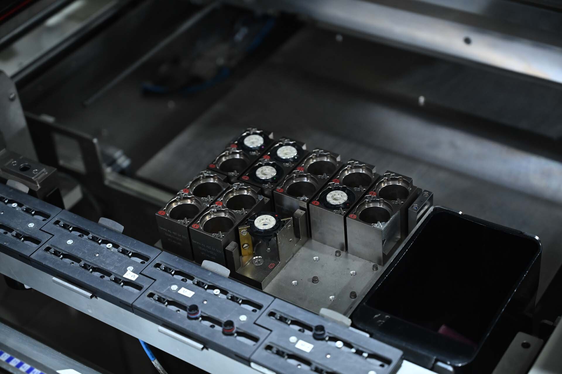 フォト（写真） 使用される ASM / SIEMENS SIplace D1 販売のために