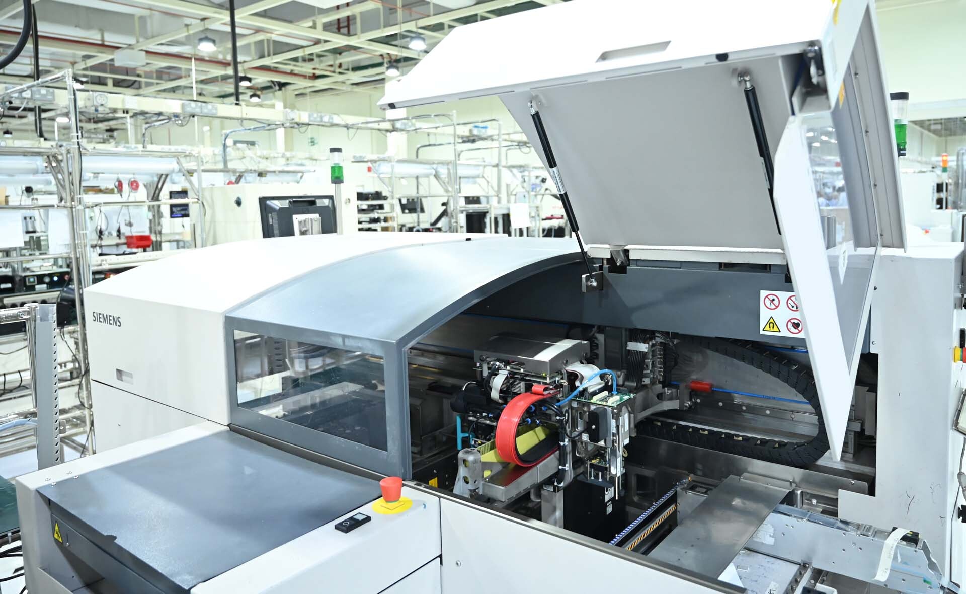 フォト（写真） 使用される ASM / SIEMENS SIplace D1 販売のために