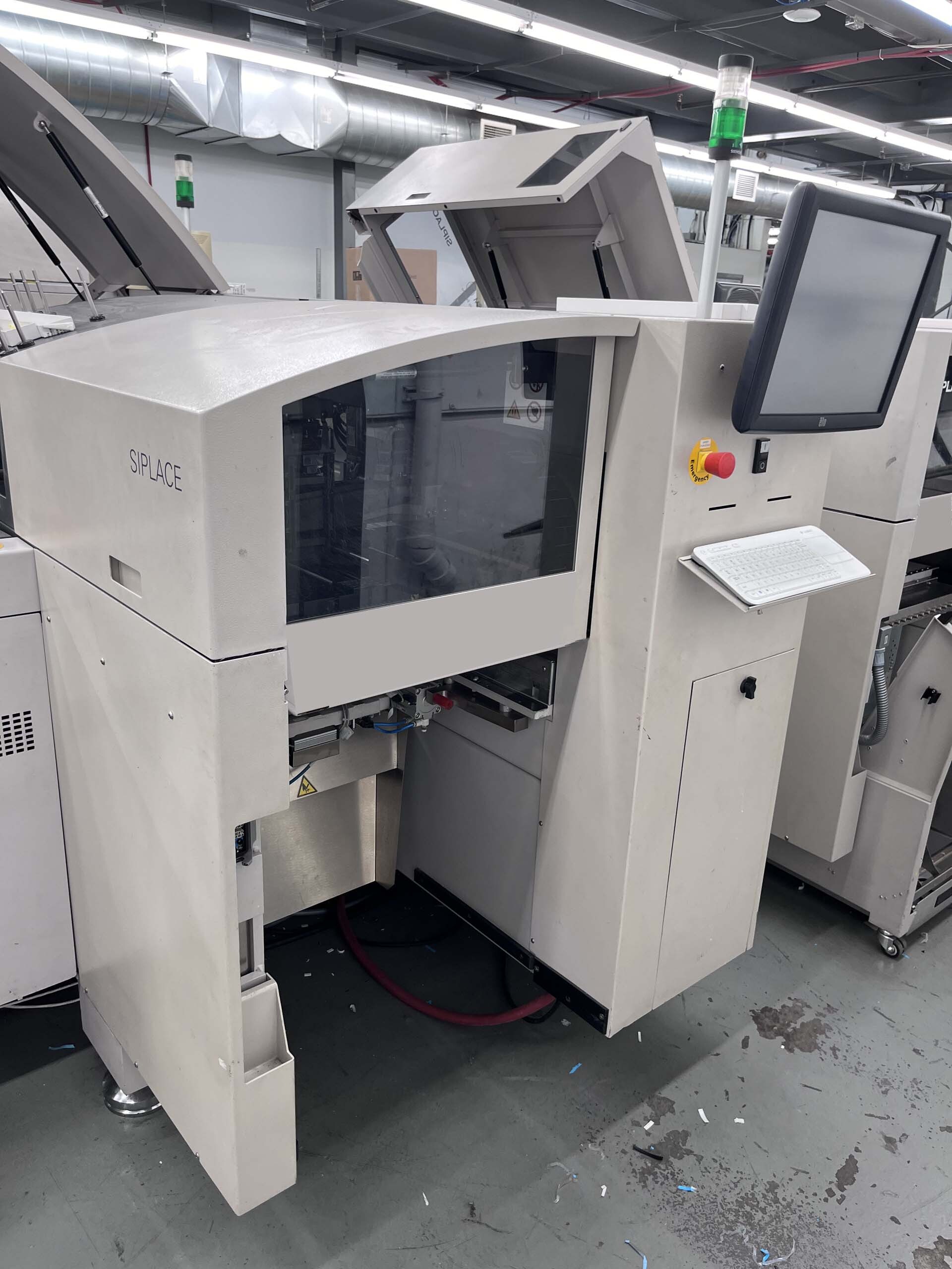 Photo Used ASM / SIEMENS Siplace D2 For Sale